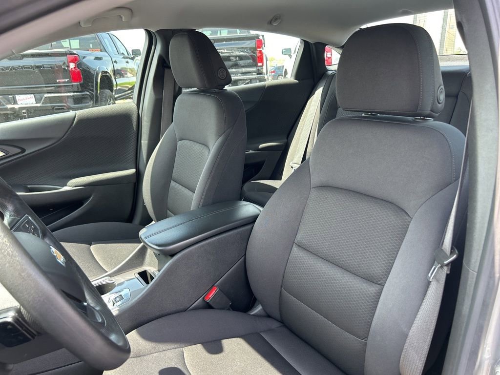 Used 2024 Chevrolet Malibu LT FWD image 18