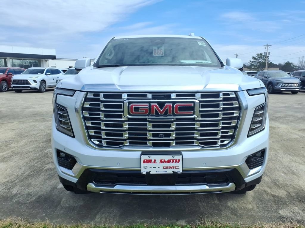 New 2026 GMC Yukon Denali w/ Denali Reserve Package AWD/4WD image 2