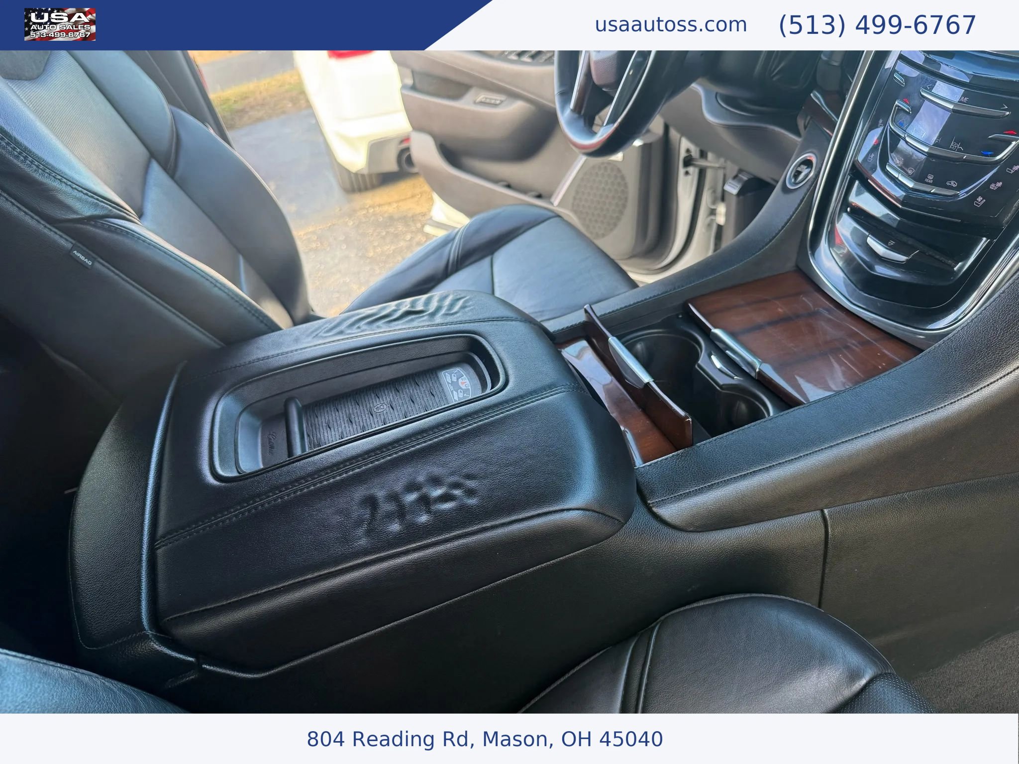 Used 2017 Cadillac Escalade ESV Luxury image 29