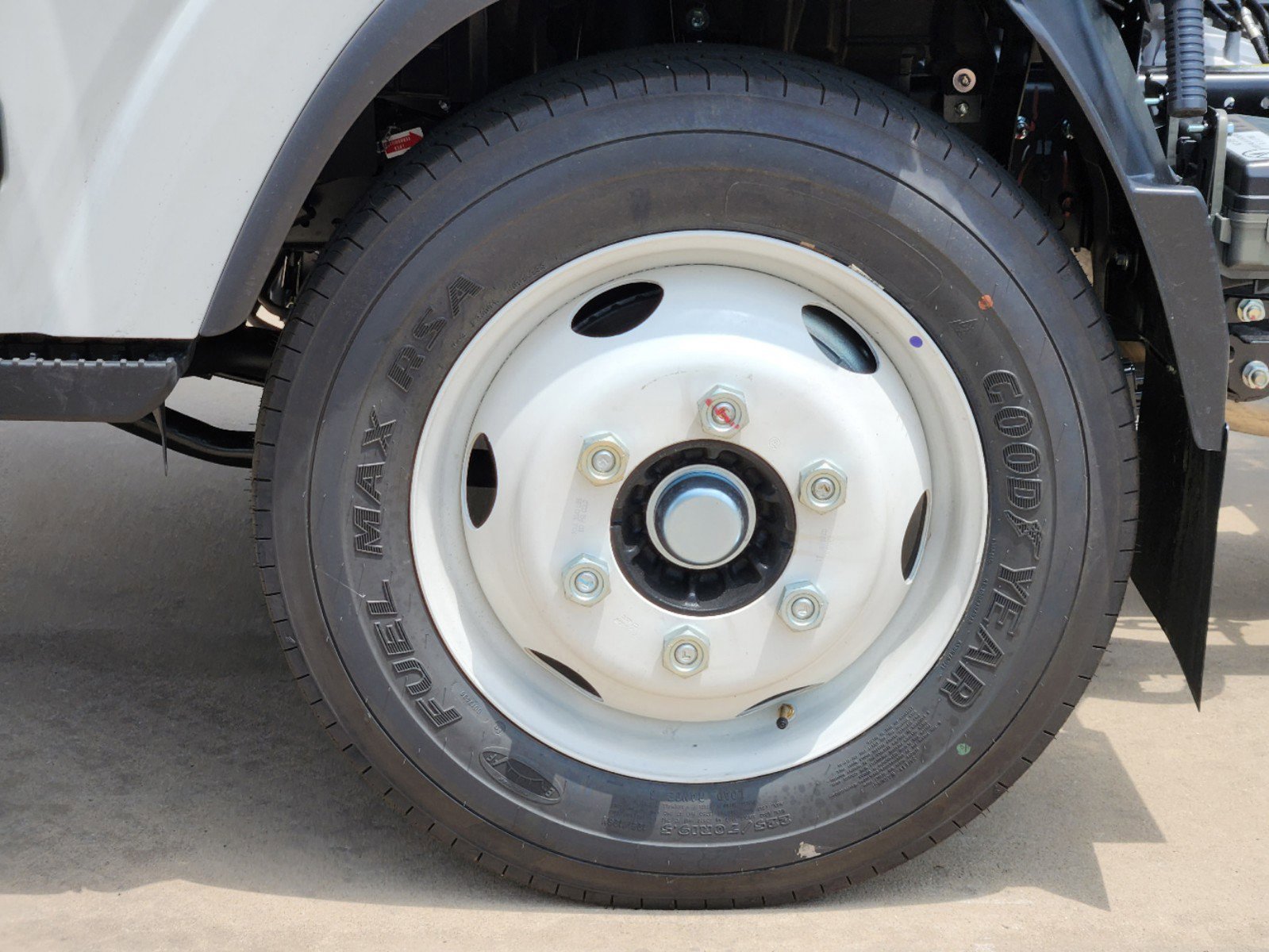 New 2025 Chevrolet Low Cab Forward 5500XG image 12