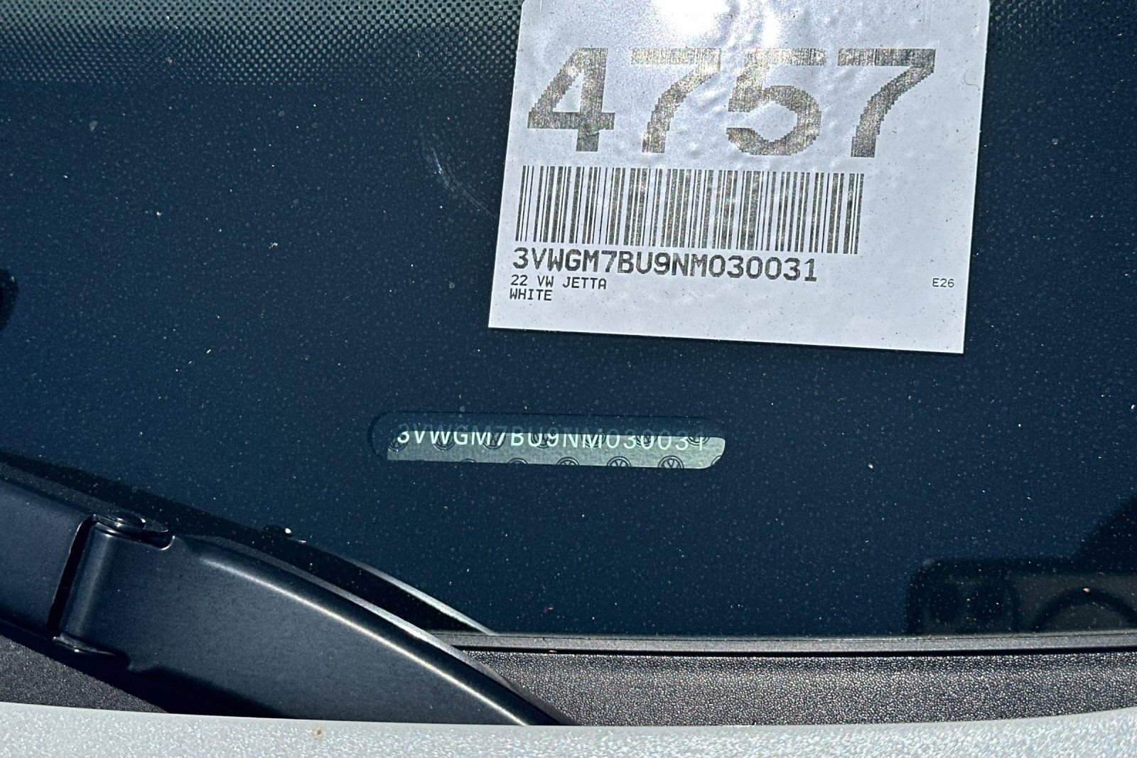 Used 2022 Volkswagen Jetta SEL FWD image 3