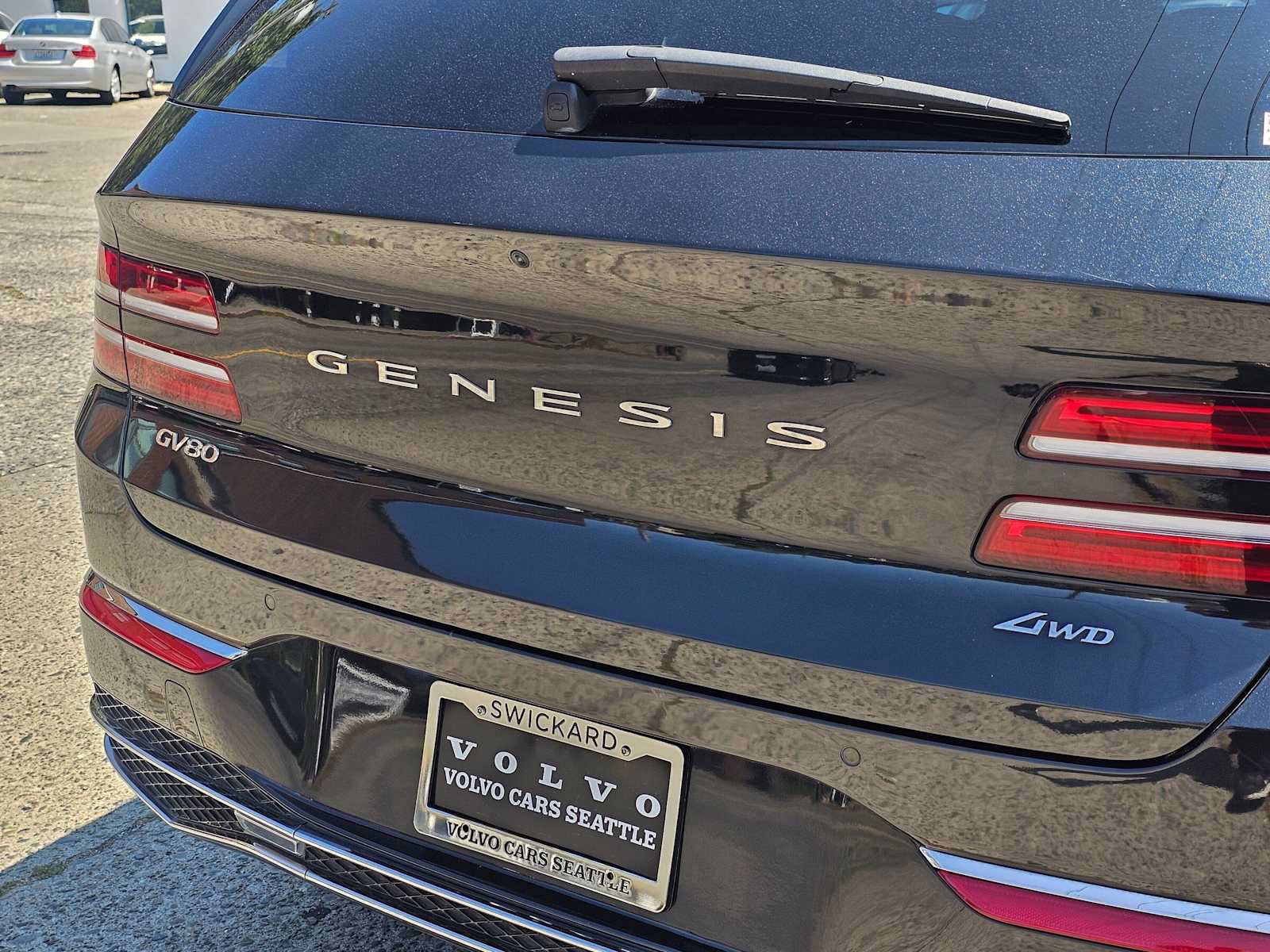 Used 2025 Genesis GV80 2.5T Standard AWD/4WD image 15