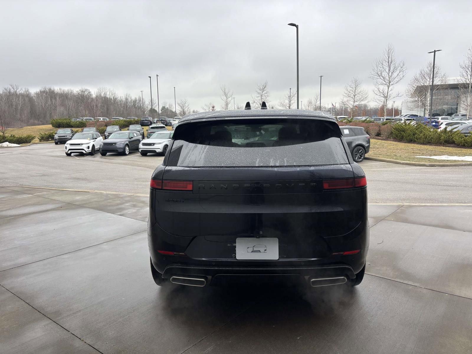 New 2026 Land Rover Range Rover Sport Dynamic SE image 6