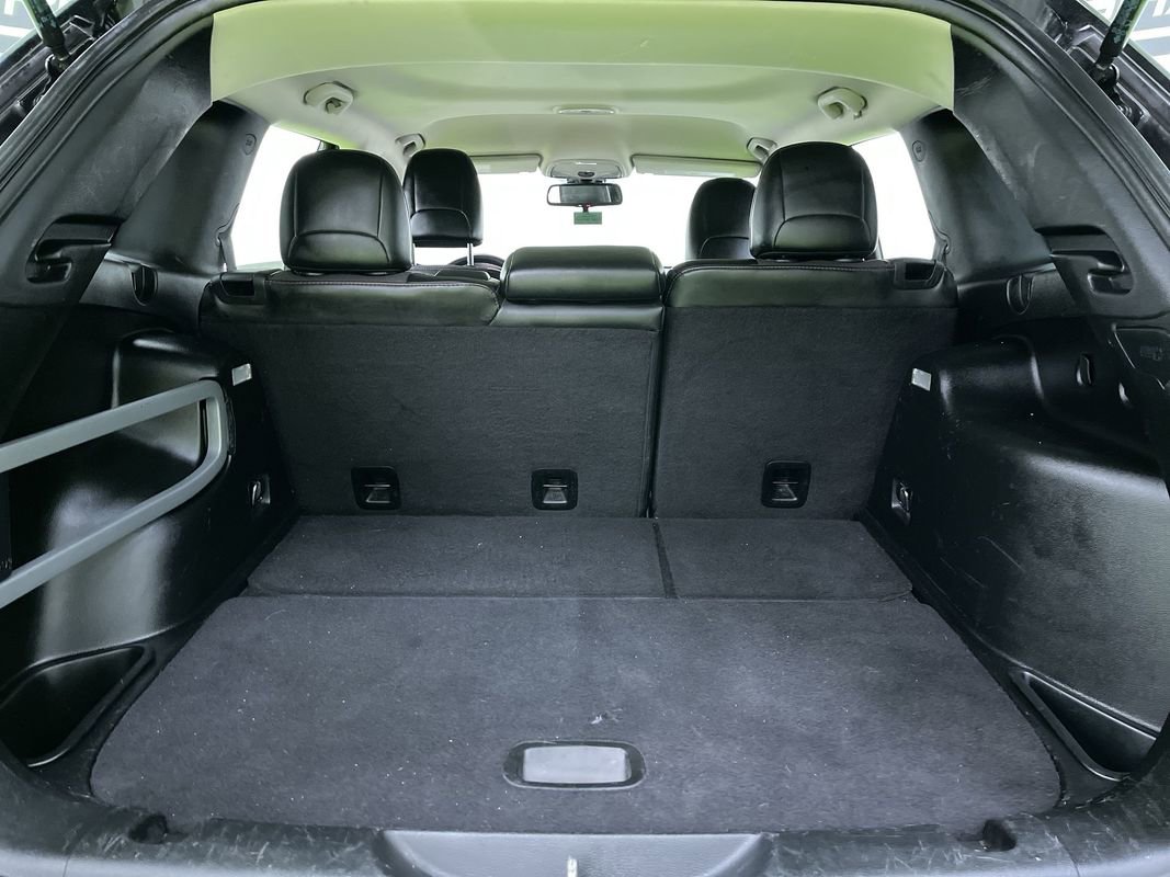 Used 2017 Jeep Cherokee Trailhawk image 28