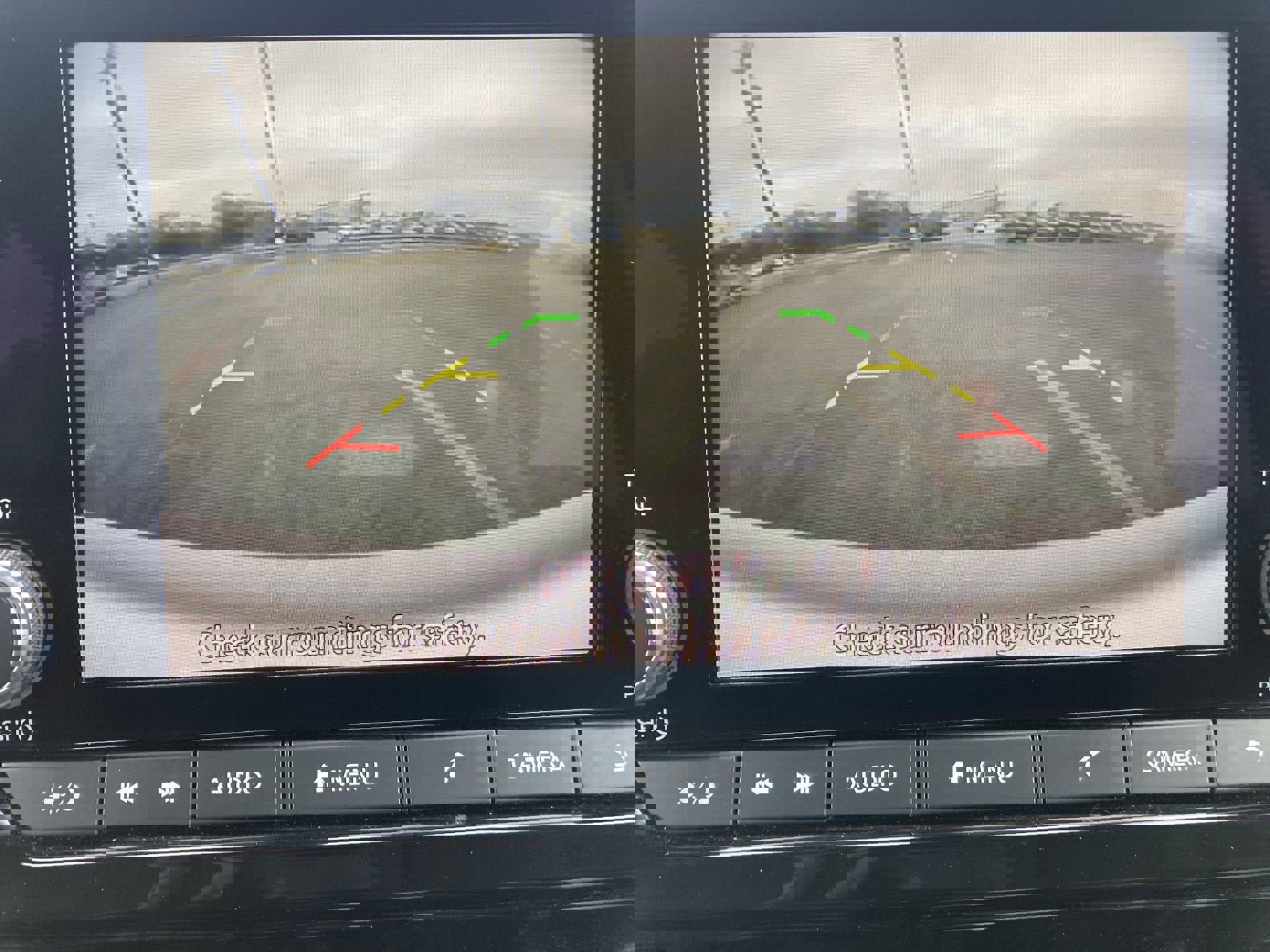 Used 2025 Nissan Pathfinder SV image 25