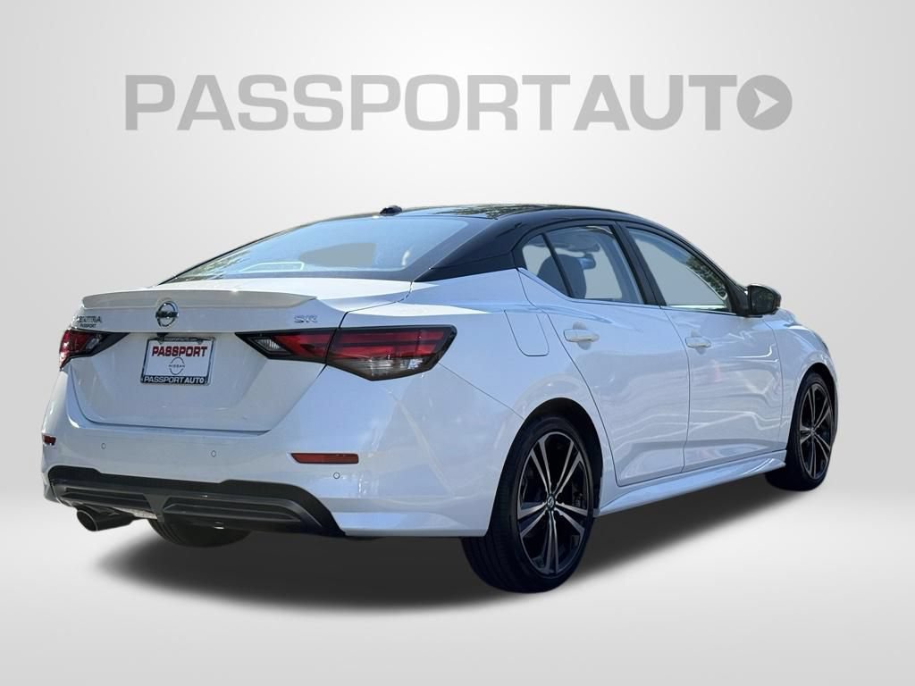 Used 2022 Nissan Sentra SR w/ SR Premium Package FWD image 8