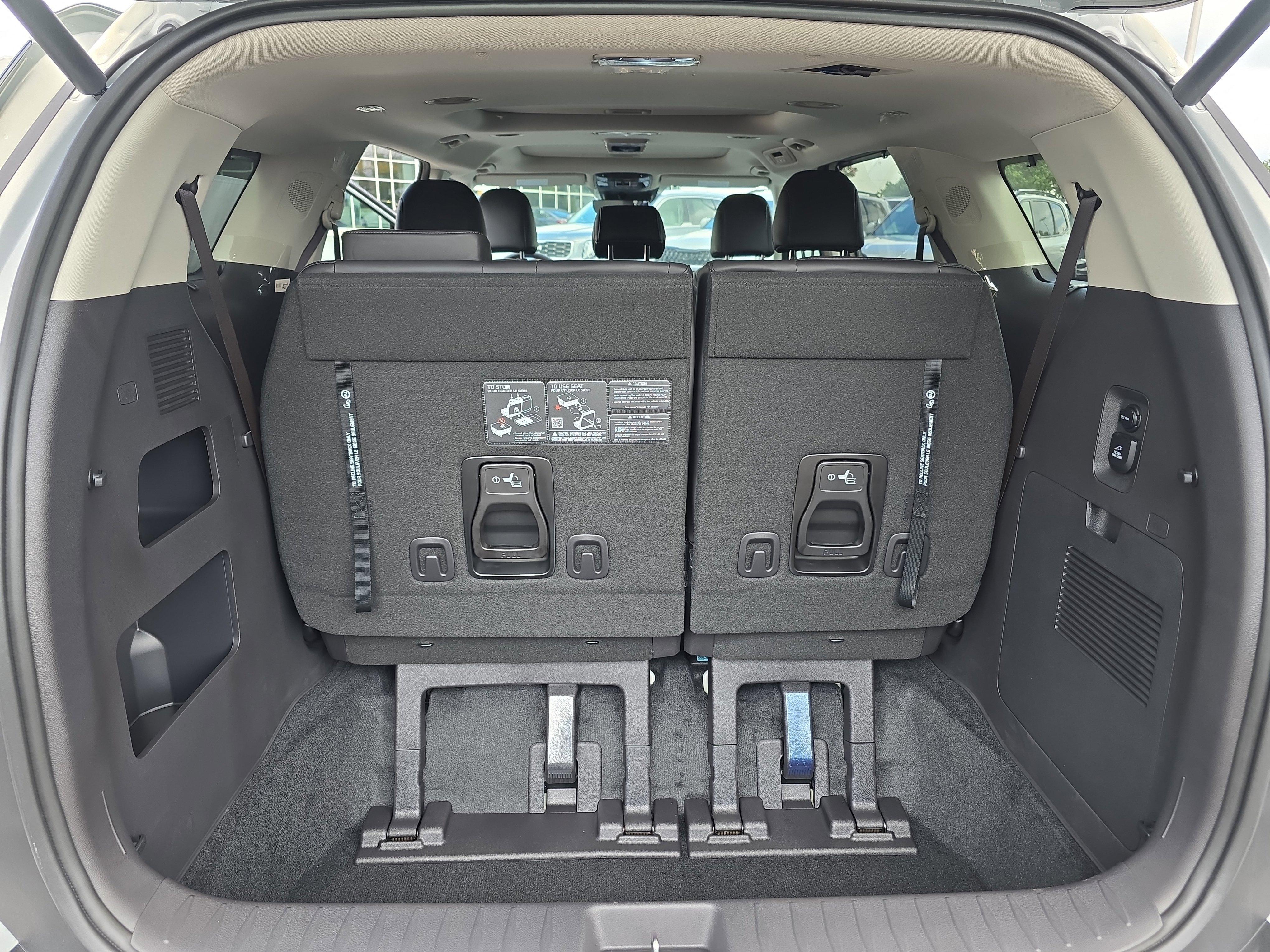 New 2026 Kia Carnival SX image 14