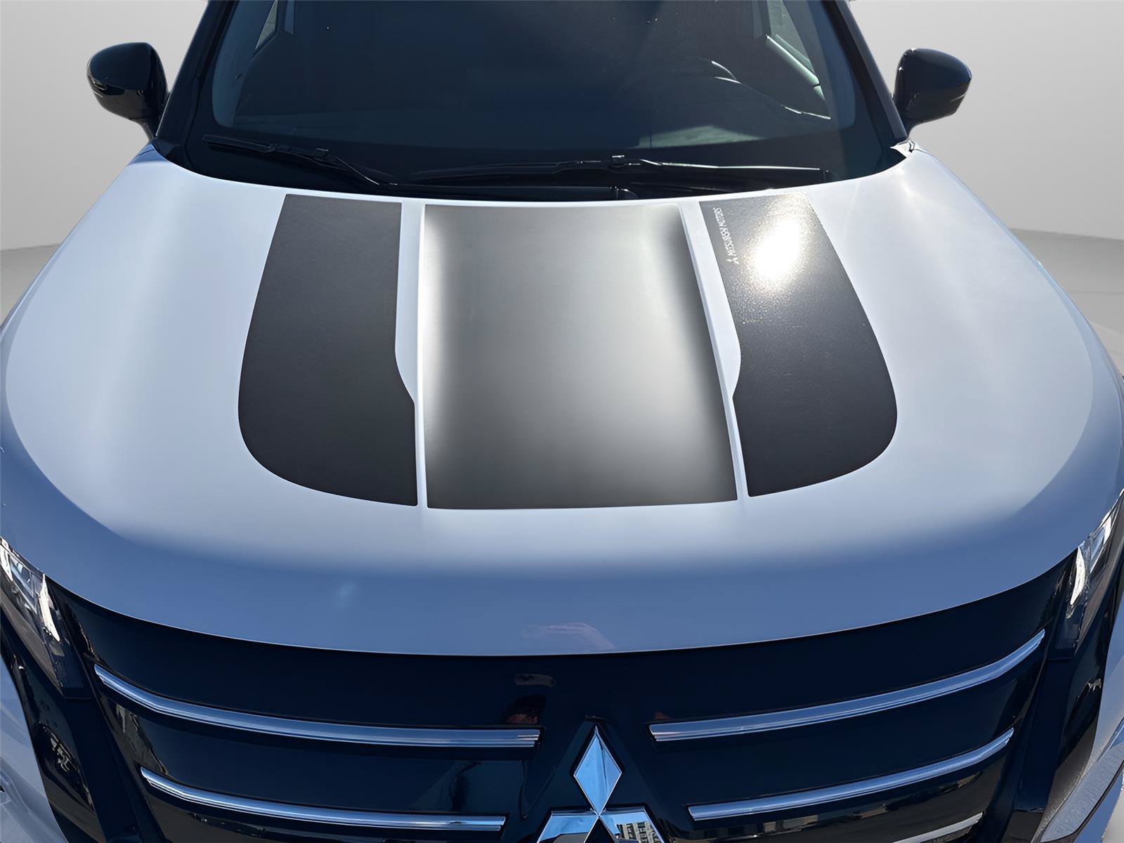 New 2026 Mitsubishi Outlander AWD image 13