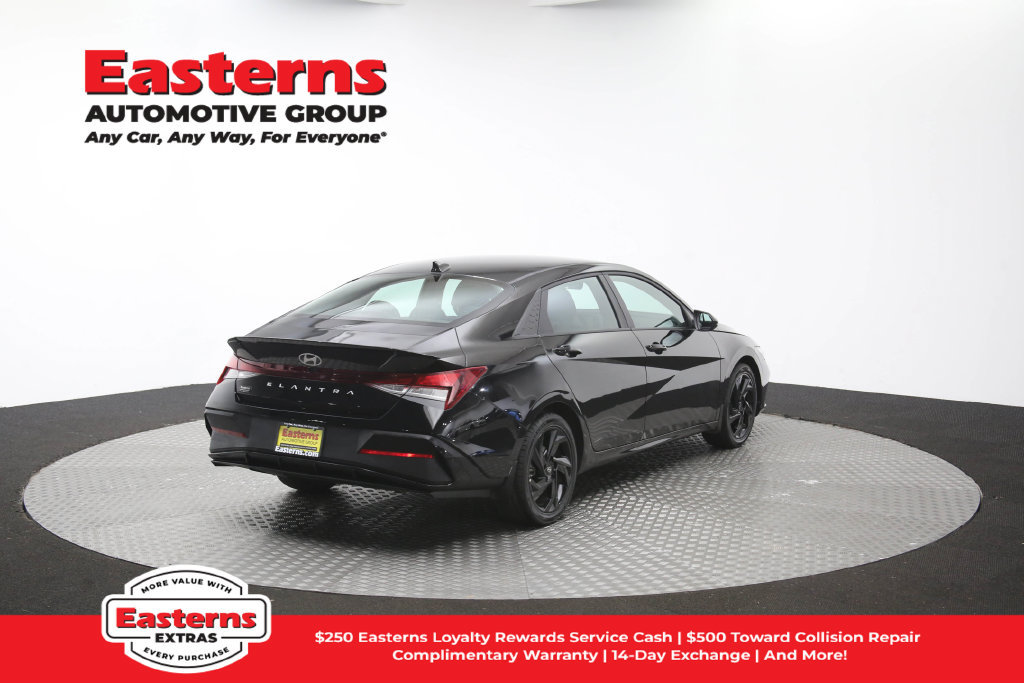 Used 2026 Hyundai Elantra Sport FWD image 37