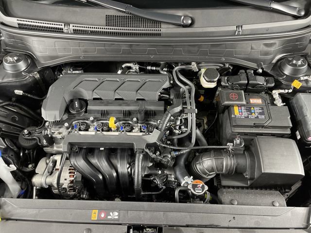 Certified 2025 Hyundai Venue SEL image 46