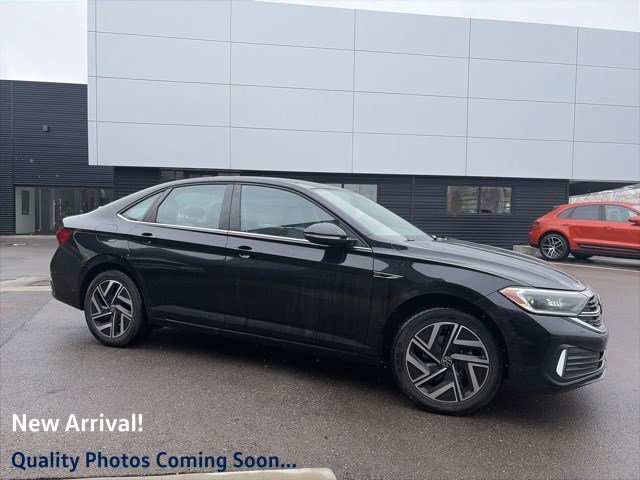 Certified 2022 Volkswagen Jetta SEL