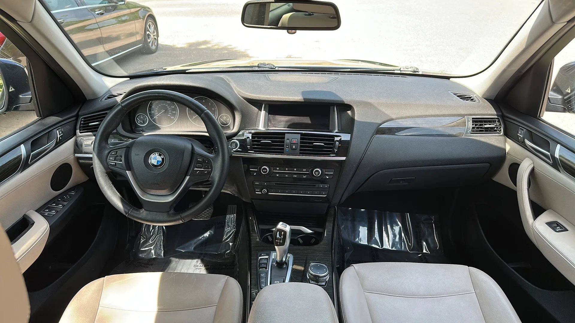 Used 2016 BMW X3 xDrive28i AWD/4WD image 25