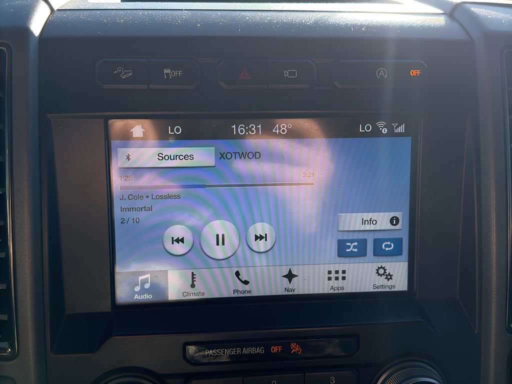 Used 2018 Ford F150 Raptor w/ Equipment Group 802A Luxury image 34