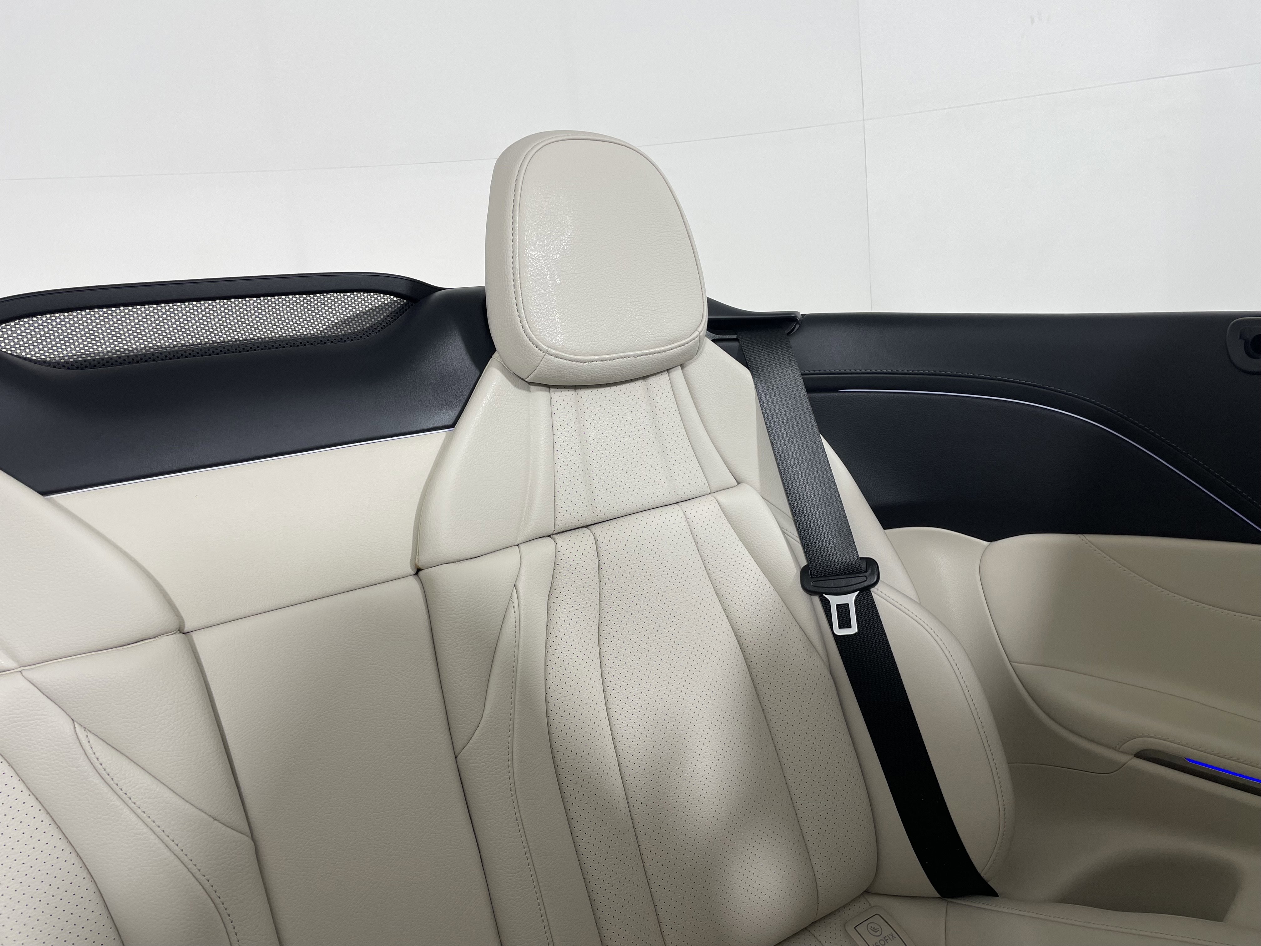 Certified 2026 Mercedes-Benz CLE 300 4MATIC Cabriolet image 17