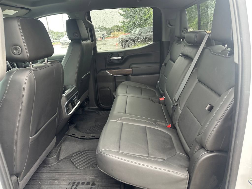 Used 2020 GMC Sierra 1500 SLT image 32