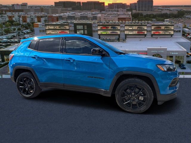 New 2026 Jeep Compass Latitude video 1