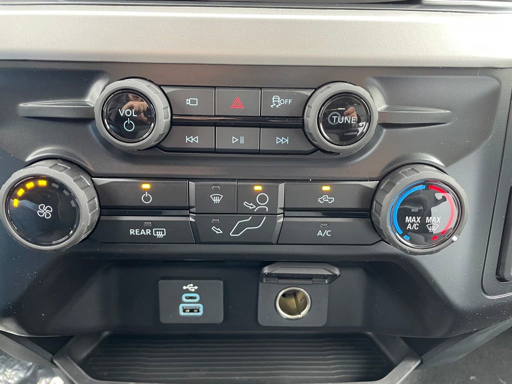 New 2026 Ford F250 XL w/ STX Appearance Package image 19