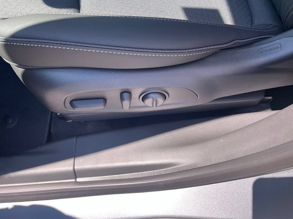 New 2026 Buick Encore GX Preferred w/ Comfort Package FWD image 12