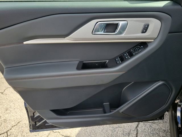 Used 2026 Ford Explorer Active image 14
