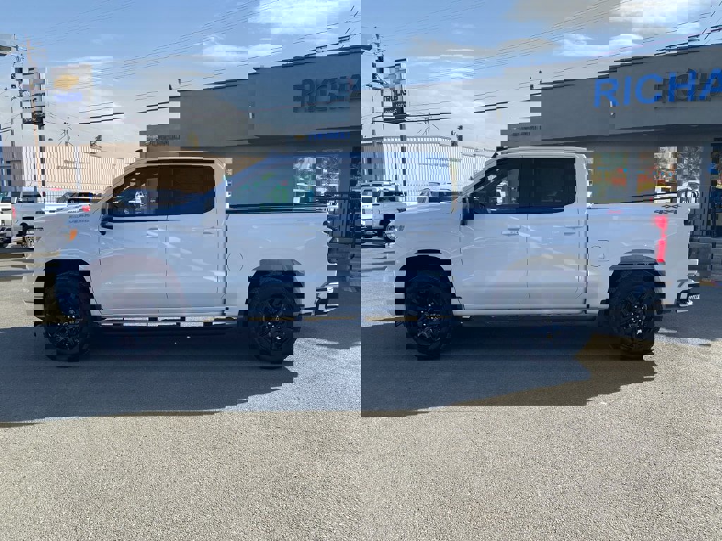 New 2026 Chevrolet Silverado 1500 RST w/ RST Select Package image 3