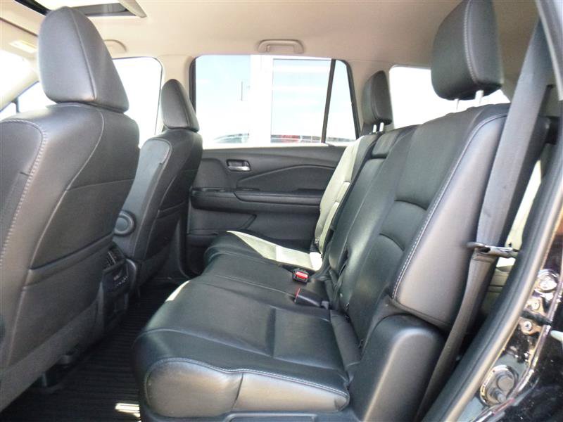 Used 2017 Honda Pilot EX-L image 6