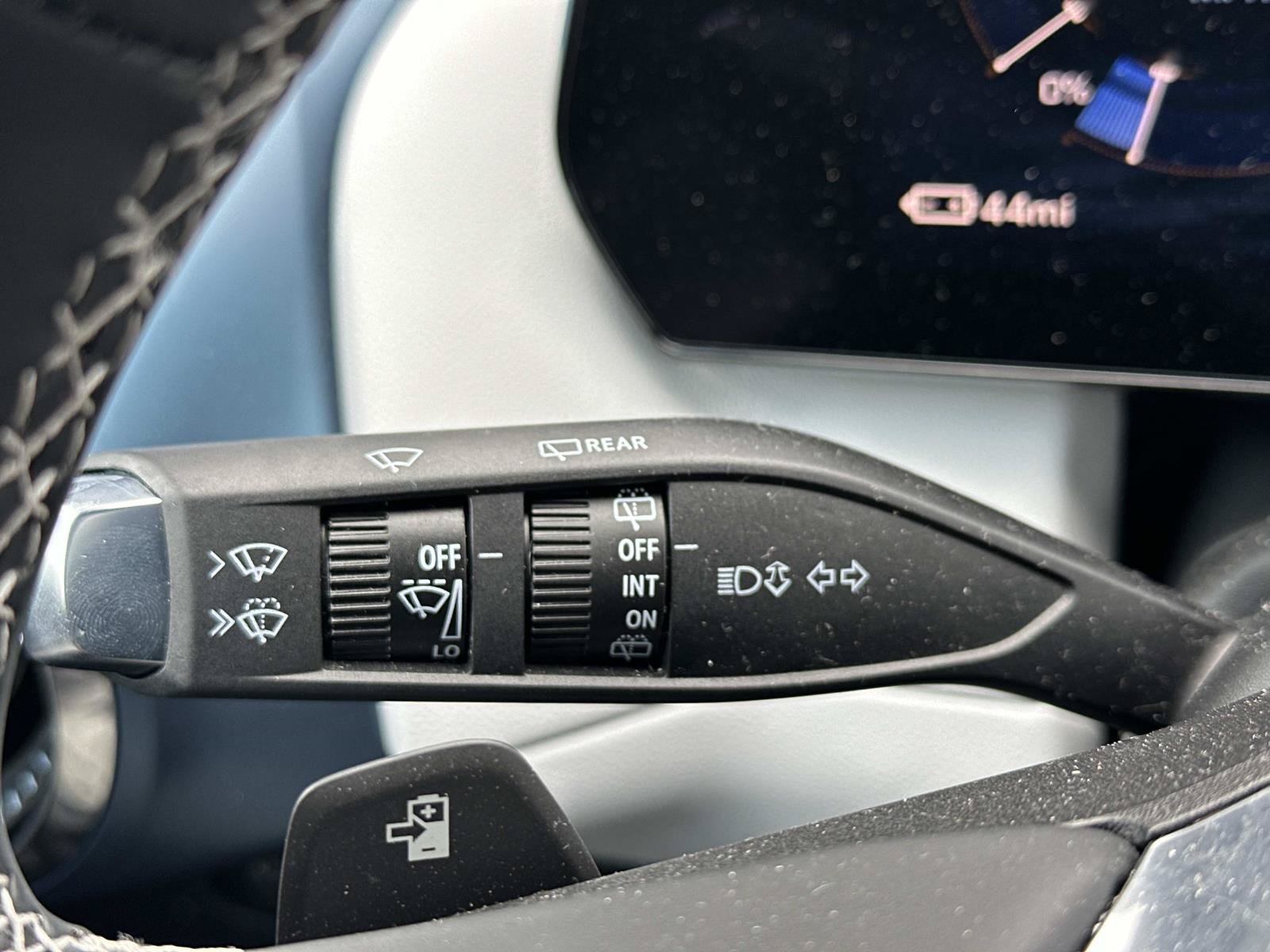 Used 2026 Chevrolet Equinox EV LT FWD image 24