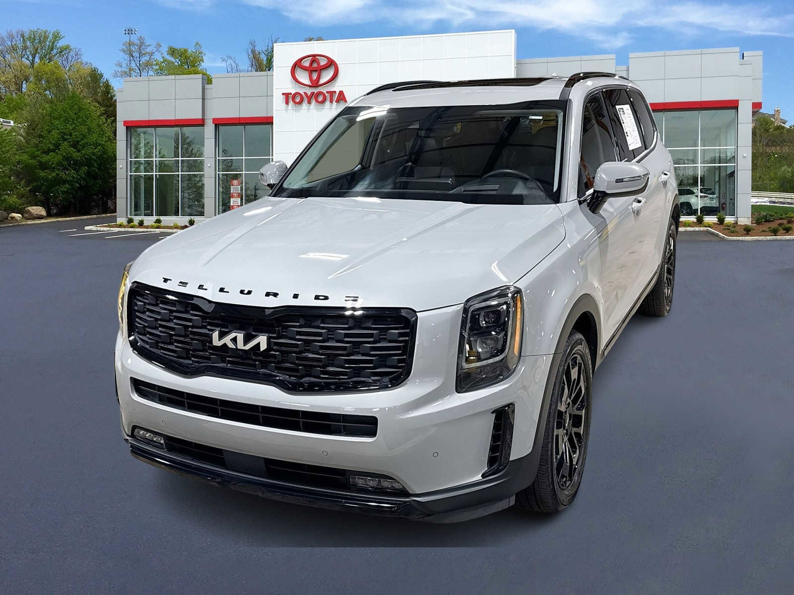 Used 2022 Kia Telluride SX w/ SX Prestige Package