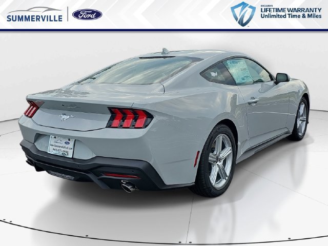 New 2026 Ford Mustang Coupe RWD image 3