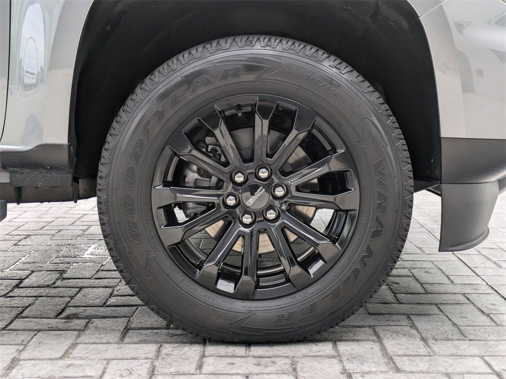 Used 2022 GMC Canyon Elevation w/ Elevation Premium Package image 11