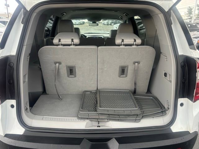 Certified 2022 GMC Acadia SLE image 11
