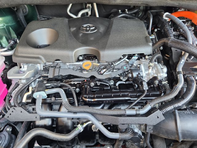 Certified 2025 Toyota Sienna XLE Woodland Edition AWD/4WD image 27
