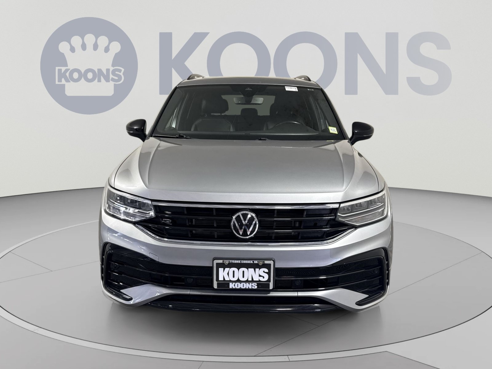 Used 2022 Volkswagen Tiguan SE R-Line AWD/4WD image 11