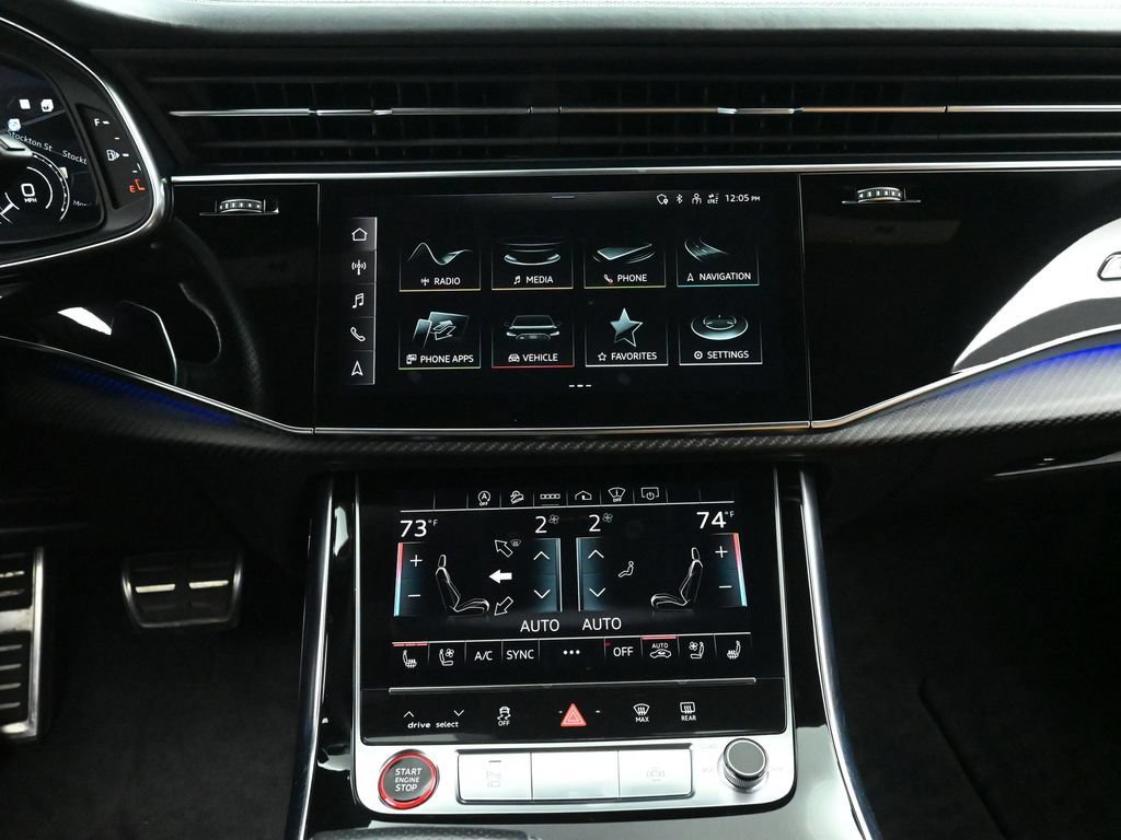Used 2022 Audi RS Q8 w/ Luxury Package AWD/4WD image 27