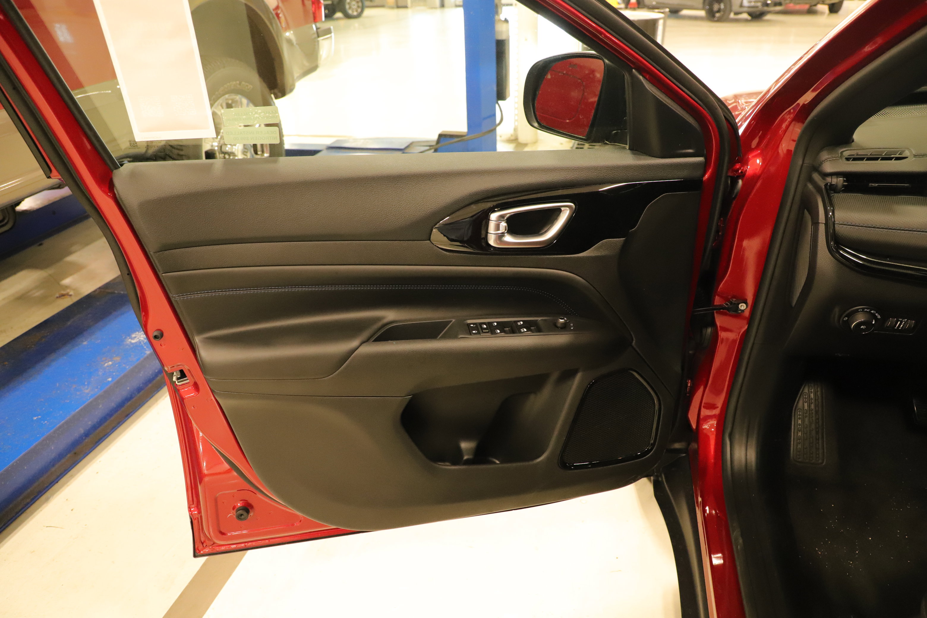 New 2026 Jeep Compass Latitude image 20