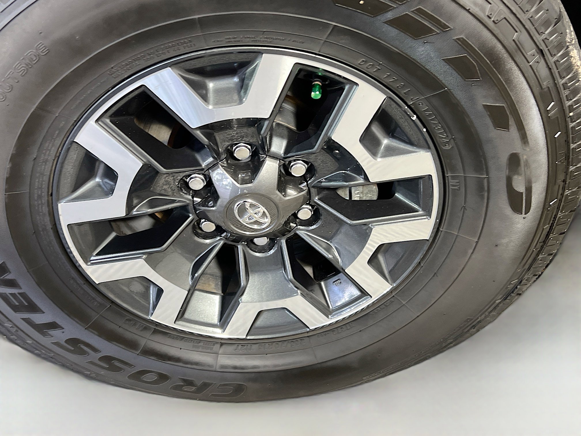 Used 2023 Toyota Tacoma TRD Off-Road AWD/4WD image 14