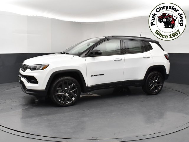 New 2026 Jeep Compass Limited AWD/4WD image 3