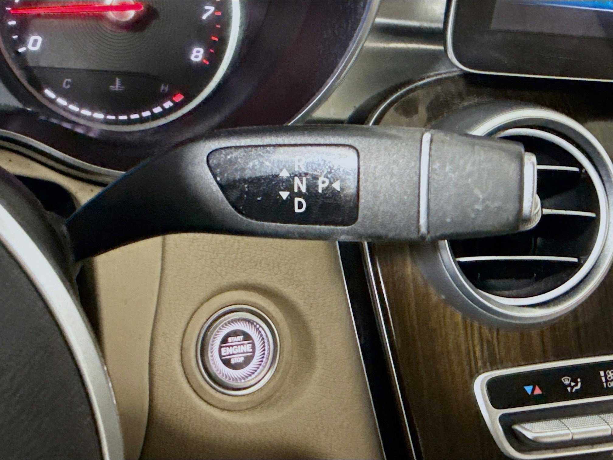 Used 2019 Mercedes-Benz C 300 Sedan image 20