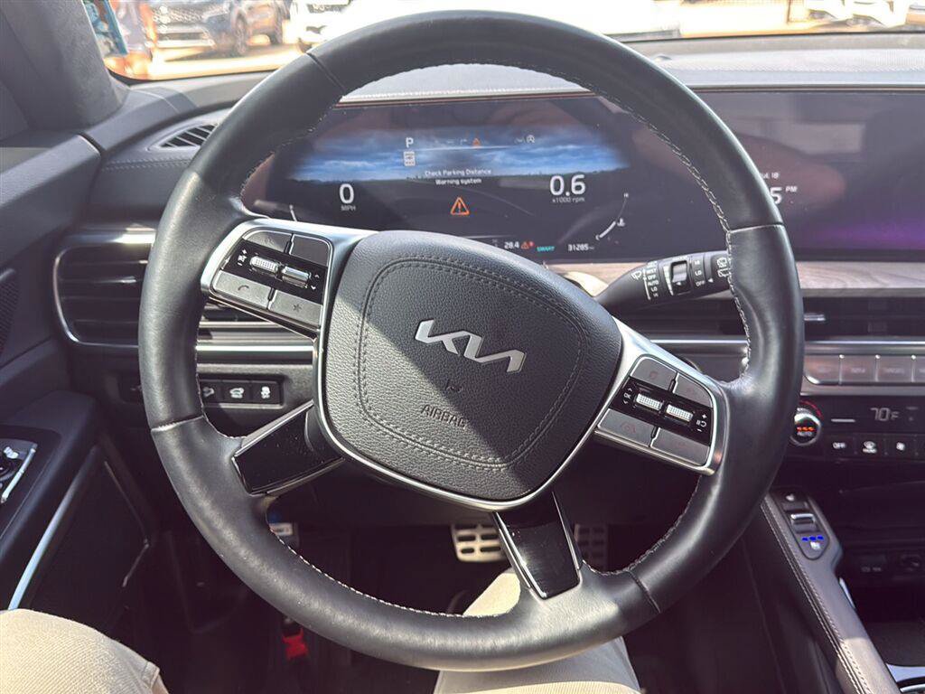 Used 2024 Kia Telluride SX Prestige X-Line AWD/4WD image 4