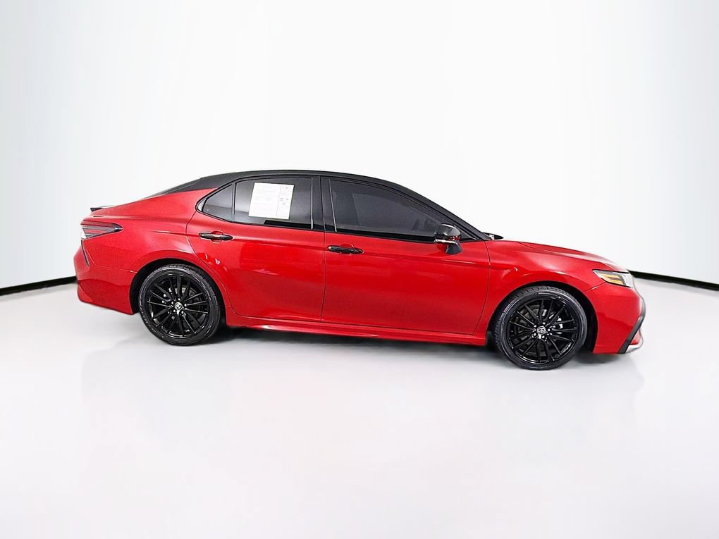 Used 2023 Toyota Camry XSE FWD image 11
