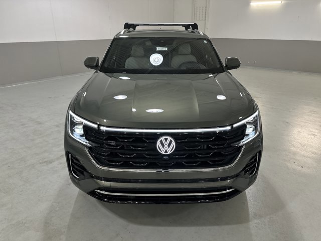 New 2026 Volkswagen Atlas Cross Sport SEL Premium R-Line image 3