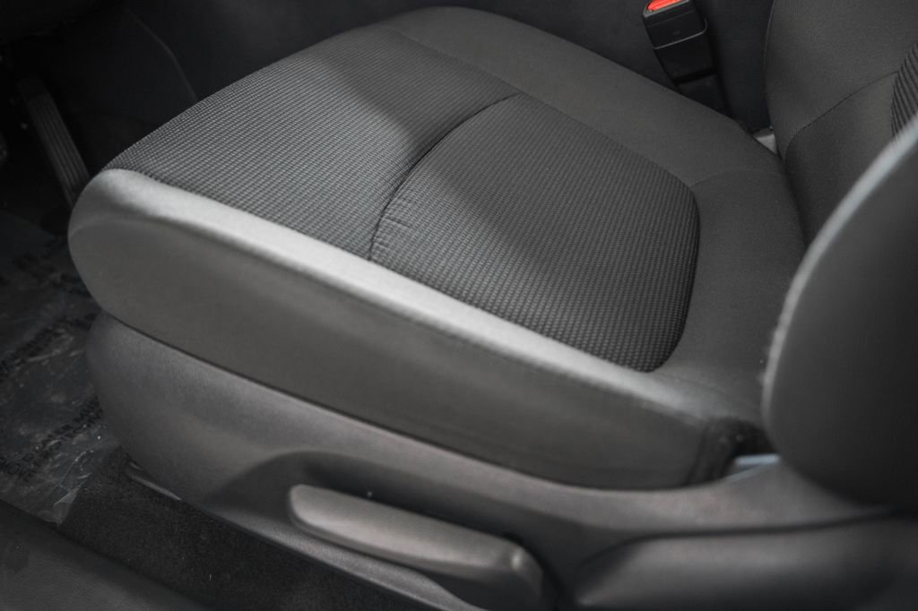 Used 2025 Toyota RAV4 LE image 30