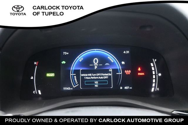 Used 2025 Toyota Camry SE FWD image 18