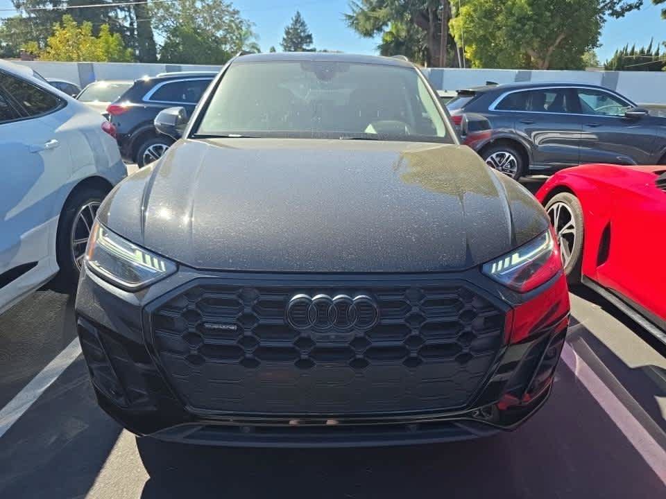 Used 2023 Audi Q5 2.0T Prestige w/ Prestige Package AWD/4WD image 2
