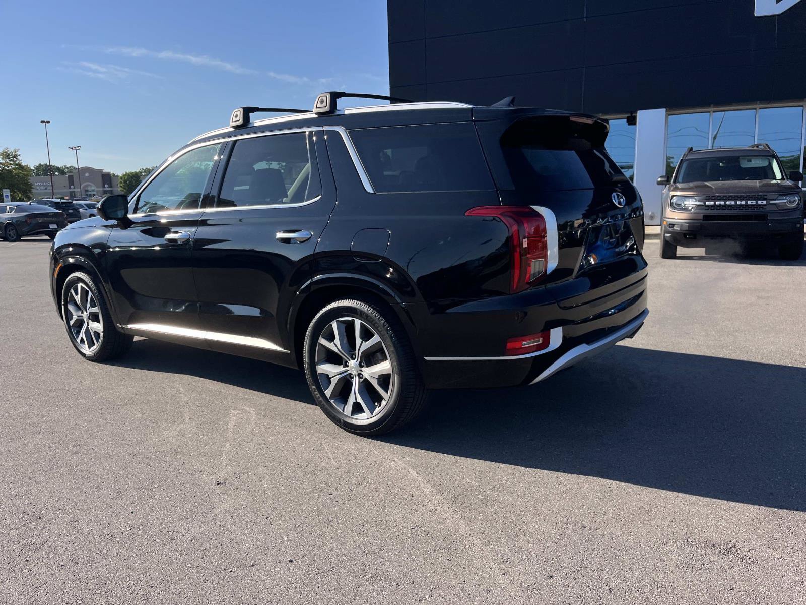 Used 2022 Hyundai Palisade Limited FWD image 6