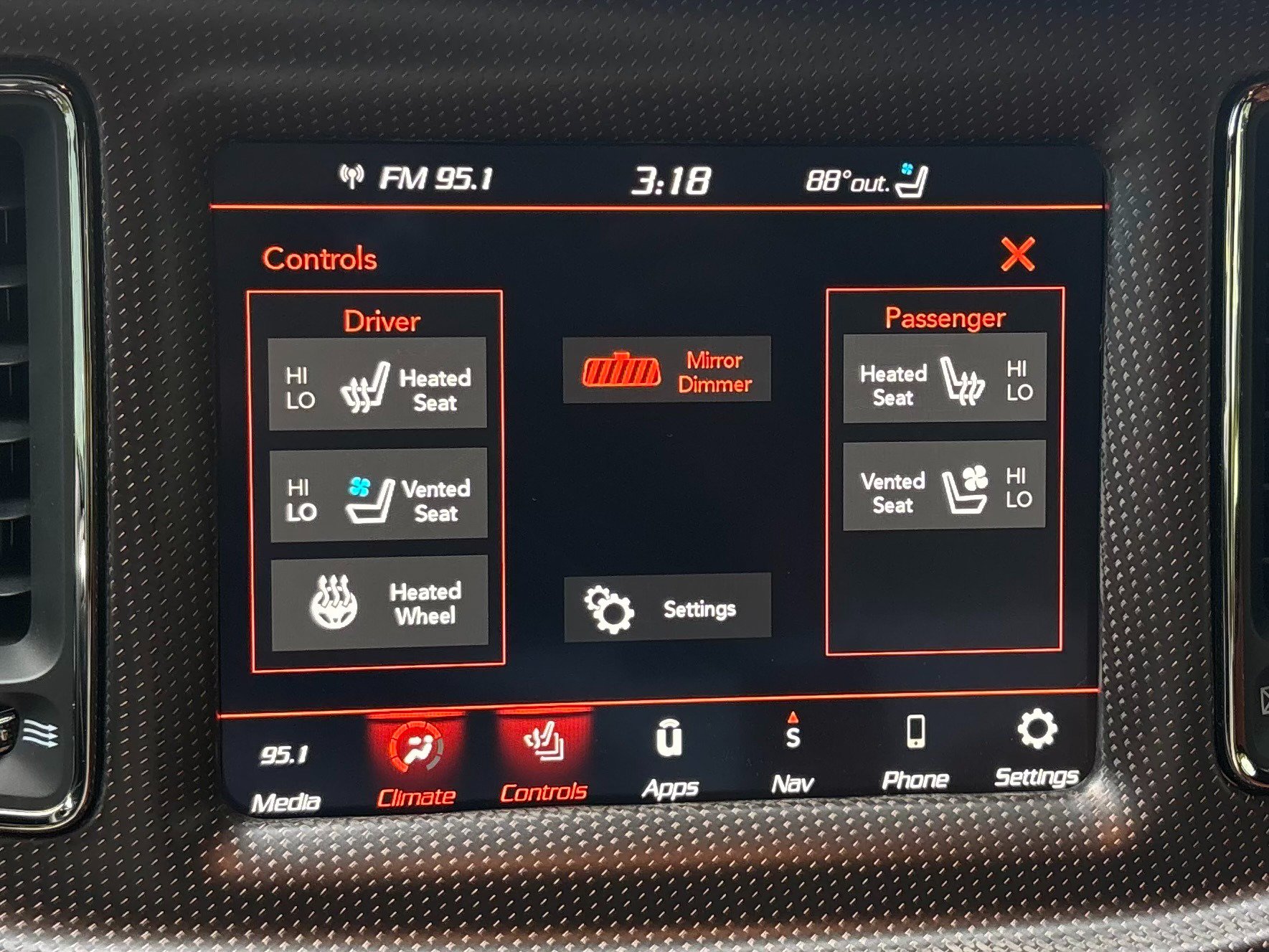Used 2023 Dodge Challenger SRT Hellcat RWD image 33
