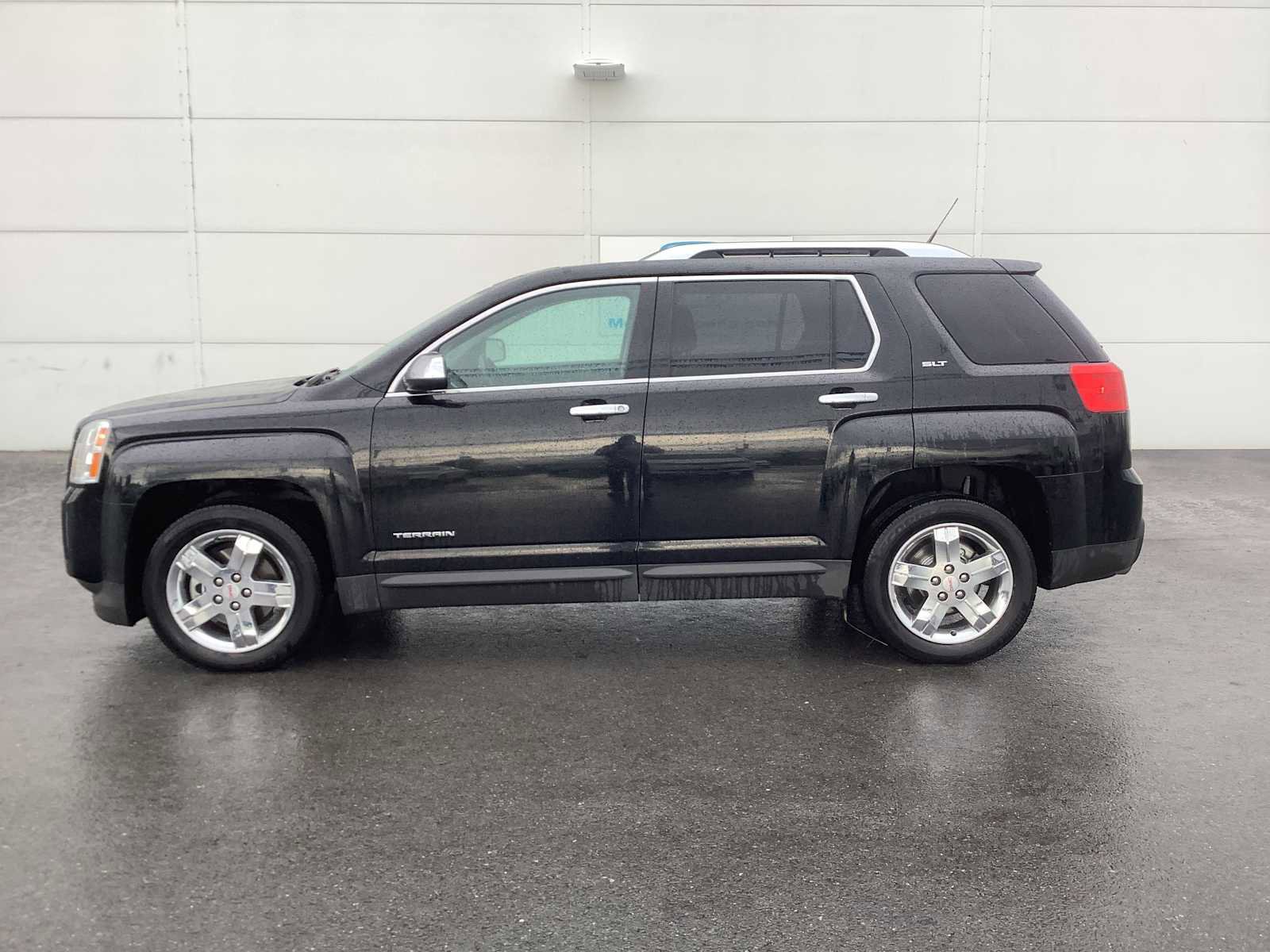 Used 2013 GMC Terrain SLT AWD/4WD image 3