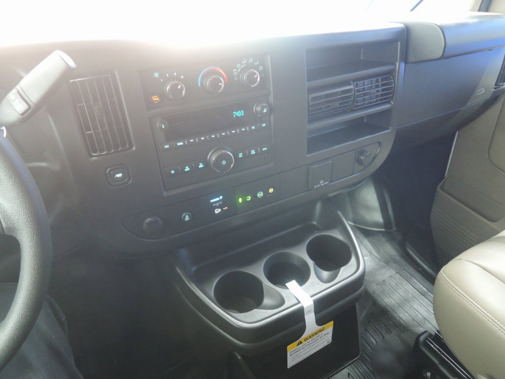 New 2026 Chevrolet Express 2500 Work Van w/ Driver Convenience Package image 15
