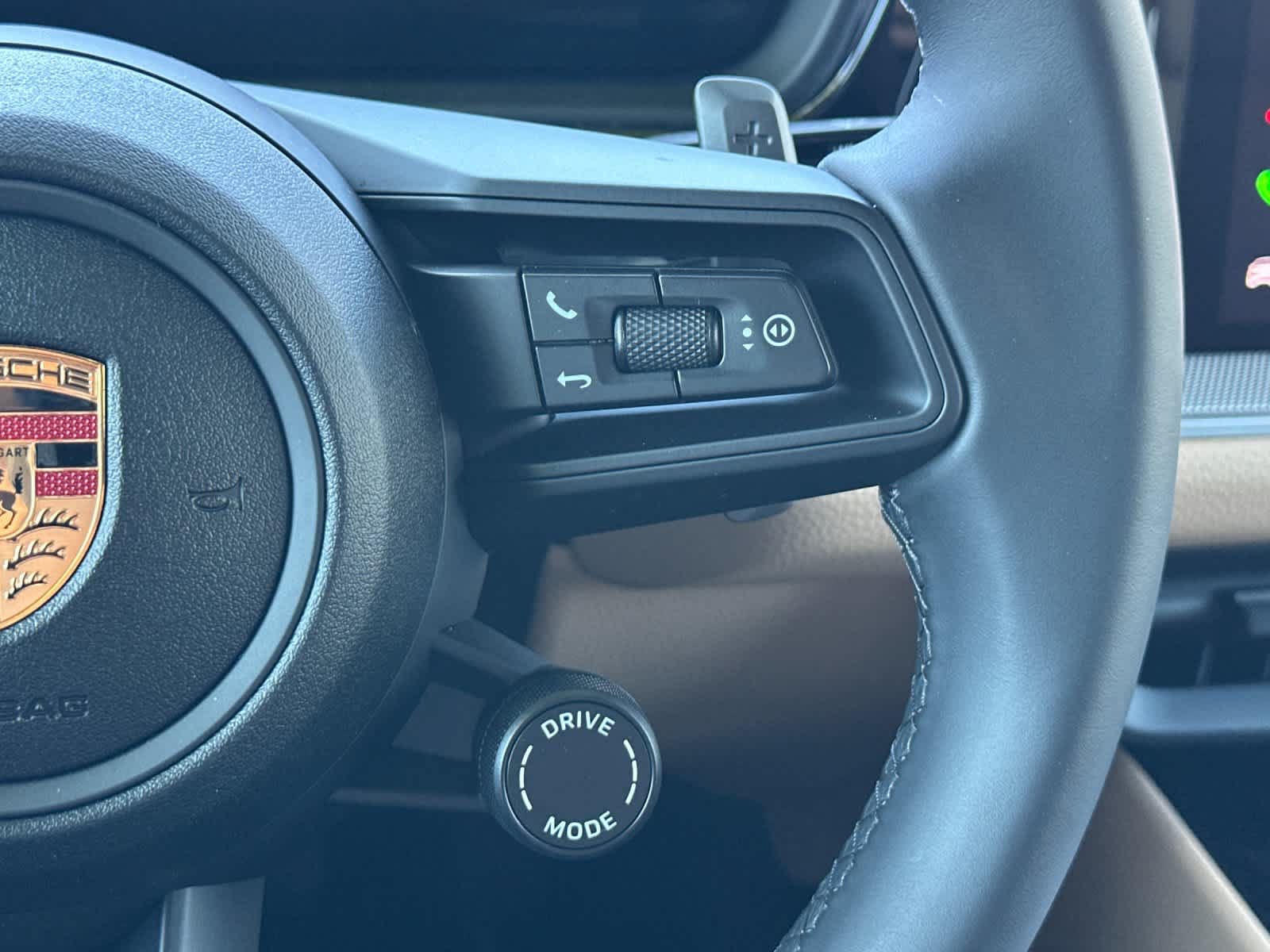 New 2026 Porsche Cayenne AWD/4WD image 29