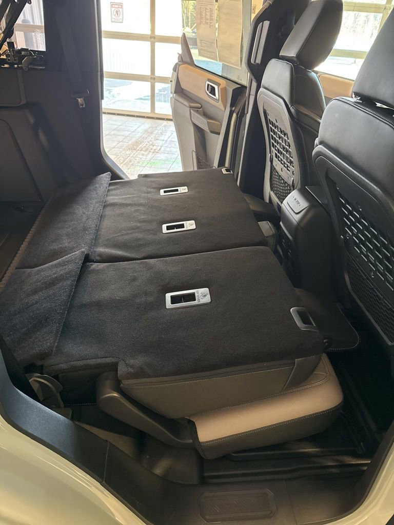 Used 2024 Ford Bronco Big Bend image 12