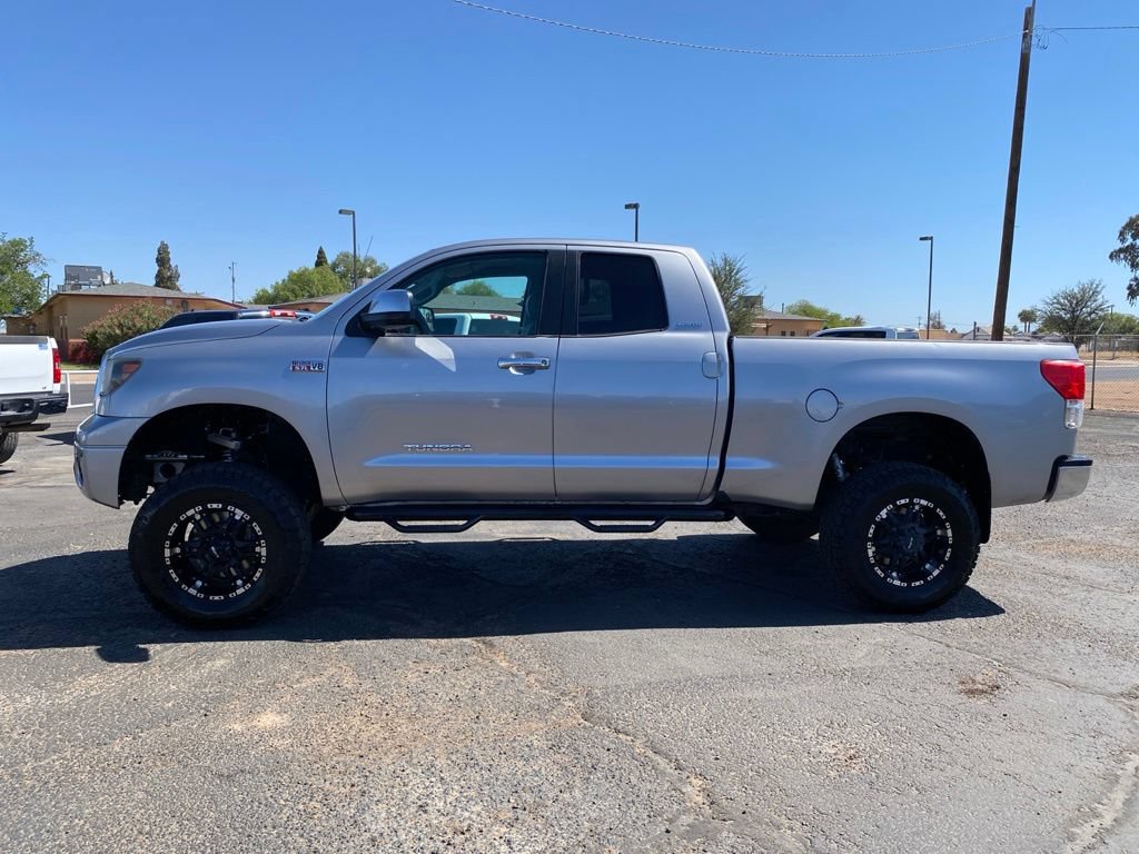 Used 2010 Toyota Tundra Limited AWD/4WD image 3